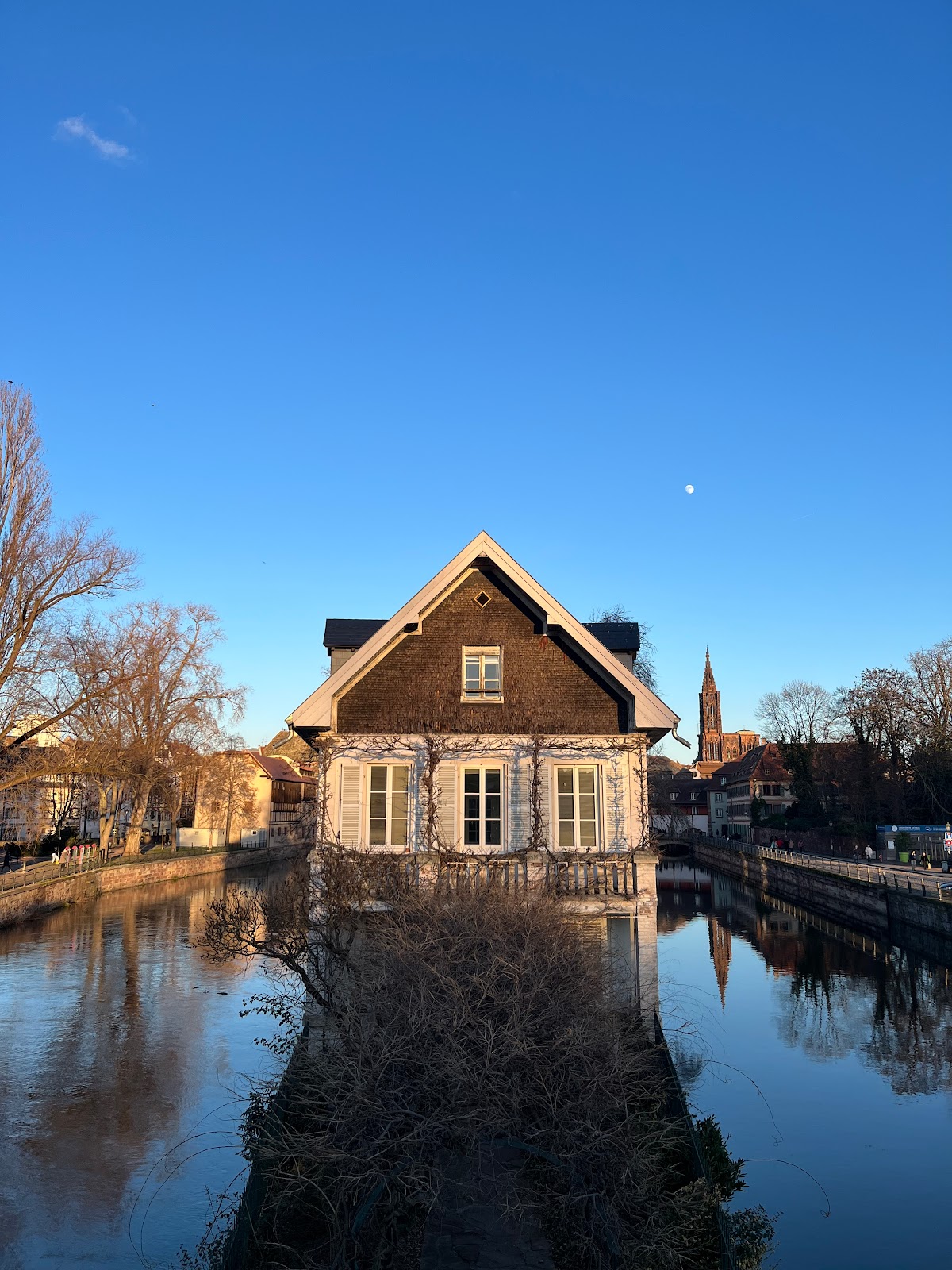 Maison des Ponts Couverts