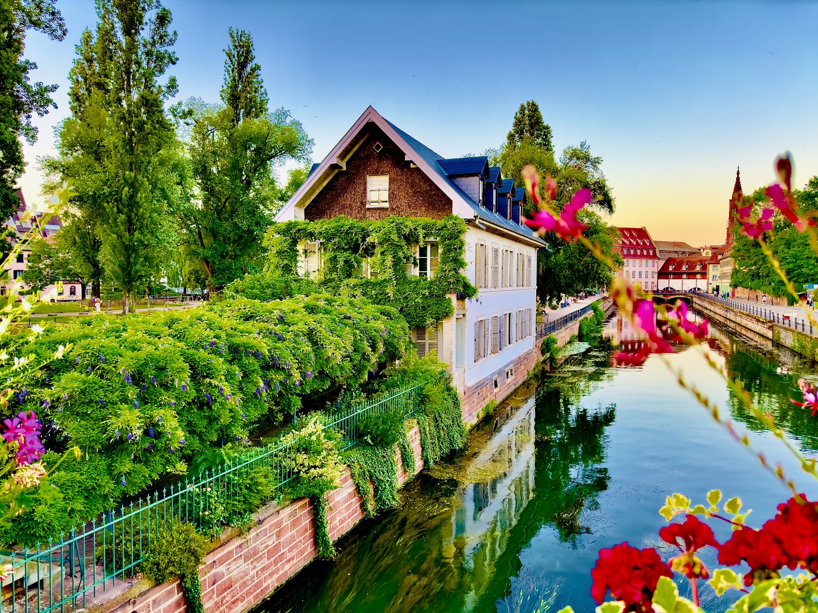 Photo 3 of Maison des Ponts Couverts