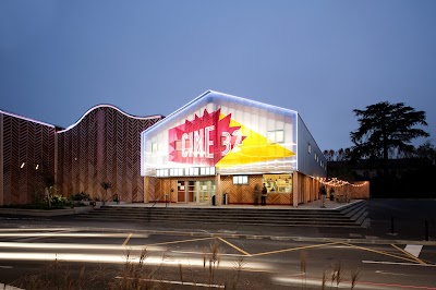 Photo 3 of Ciné 32