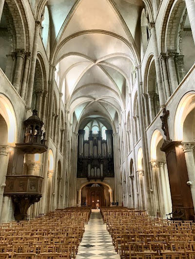 Photo 4 de L'Abbaye-aux-Hommes