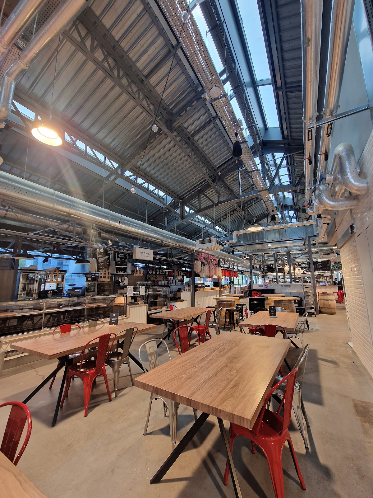 Photo 2 de Les Halles d'Issy - Biltoki