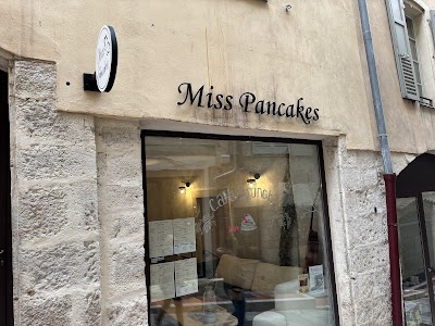 Nouveau Café Brunch - Miss Pancakes 🥞🧡 - Grasse - Partager une expérience entre Gourmandise et Bien-être - Espace Coworking