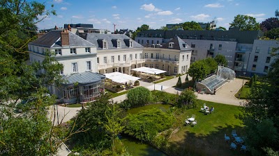 Photo 1 de Château Belmont Tours The Crest Collection