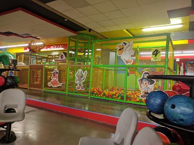 Photo 4 of Bowling de Provence
