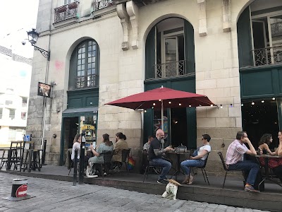 Photo 3 de Atomic's Café