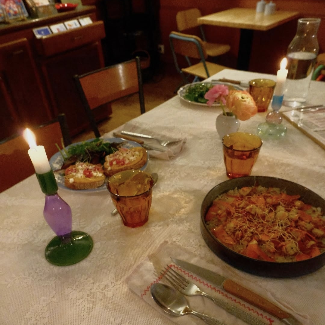 Photo 3 de Sœurs - café fleuri