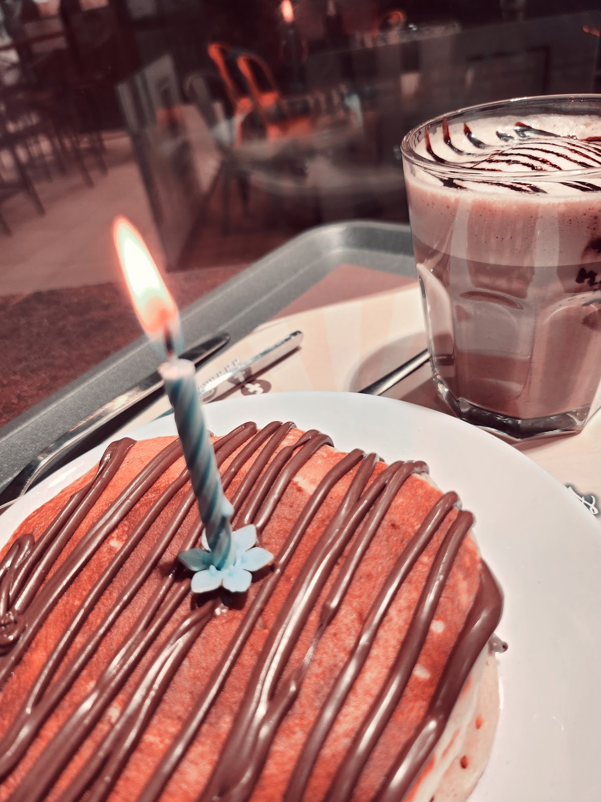 Photo 5 de Mary's Coffee Shop Peuple