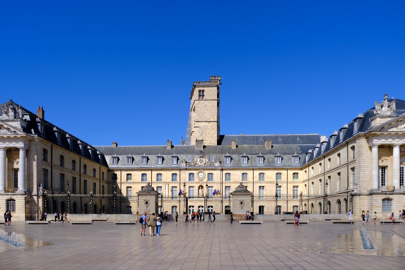 Photo 2 of Tour Philippe le Bon