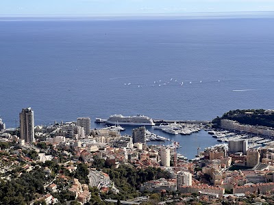 Photo 4 de Trophée d'Auguste