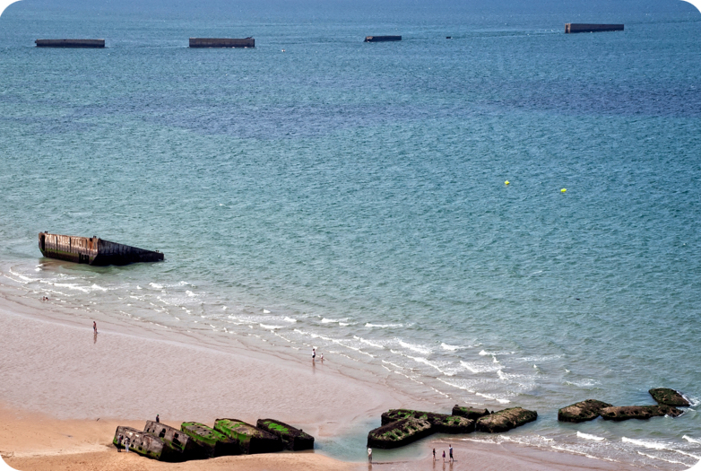 Photo 2 of Arromanches-les-Bains