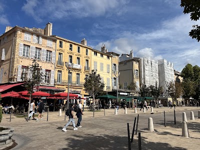 Photo 3 de Cours Mirabeau