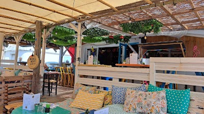 Photo 5 of BISCA SURF CAFÉ