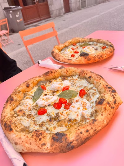 Photo 3 de Mako - Pizzeria Grenoble