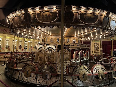 Photo 2 de Les Pavillons de Bercy - Musée des Arts Forains