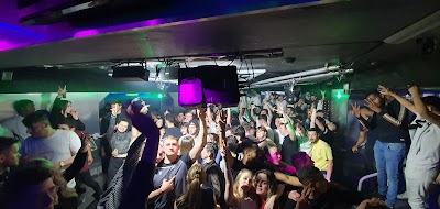 Photo 2 de Le Middle Night