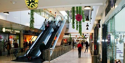 Photo 3 de CARRE EDEN SHOPPING CENTER