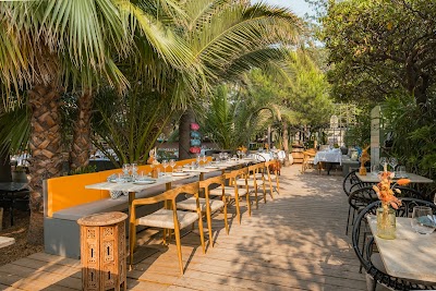 Photo 3 de Villa Djunah - Restaurant Festif & Club Juan les Pins