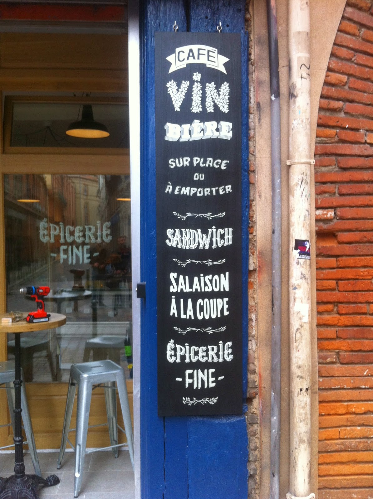 Photo 1 de Le Détaillant - Sandwich de Qualité, Épicerie