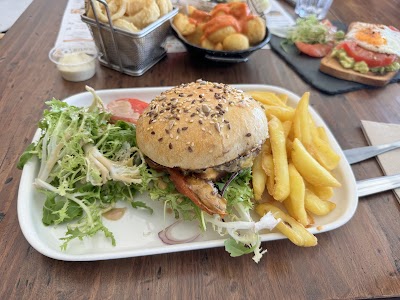 Photo 3 de Canas y tapas