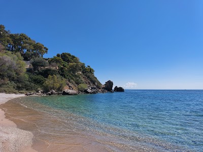 Photo 2 de Erotospilia beach