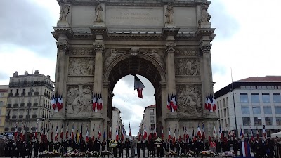 Photo 2 de Porte d'Aix