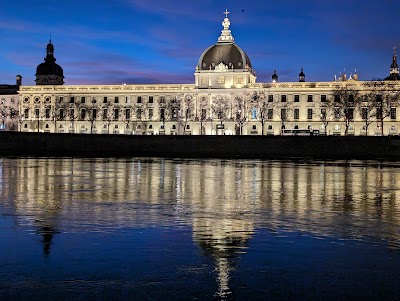 Photo 2 of Grand Hôtel-Dieu 🏥