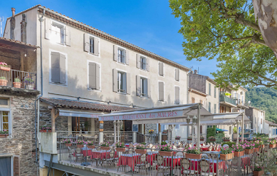 Photo 2 de Restaurant Hôtel Des Maures