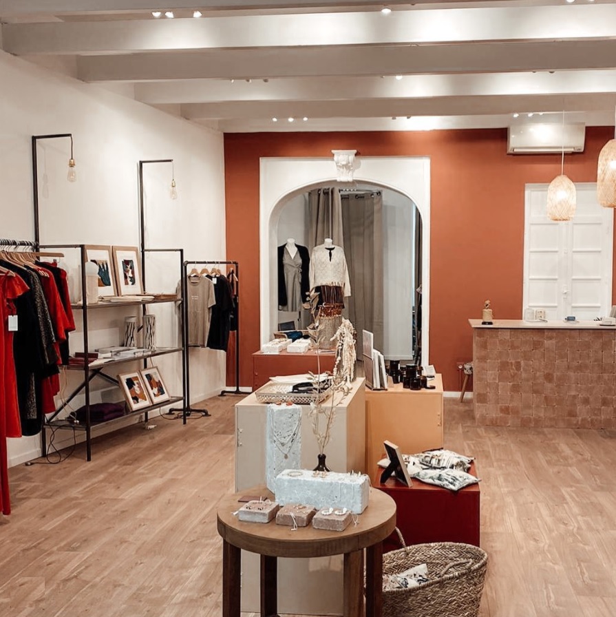 Photo 2 of Concept Store Mona Mour