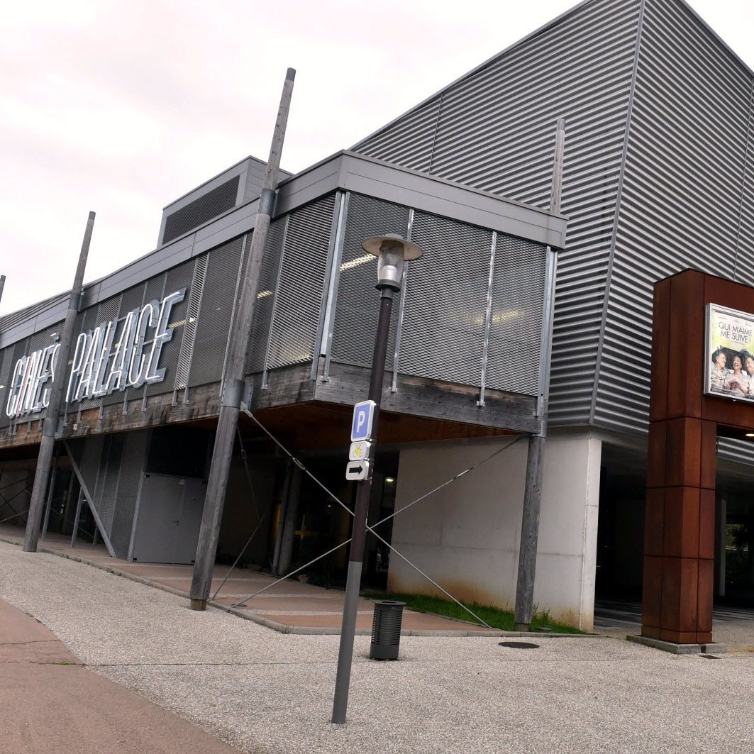 CINÉS PALACE