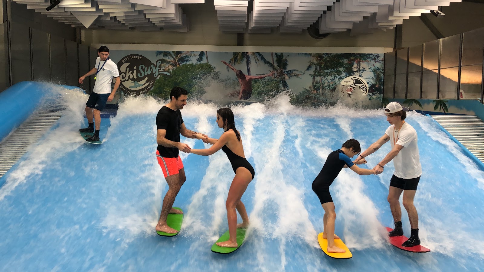 Nicki Surf