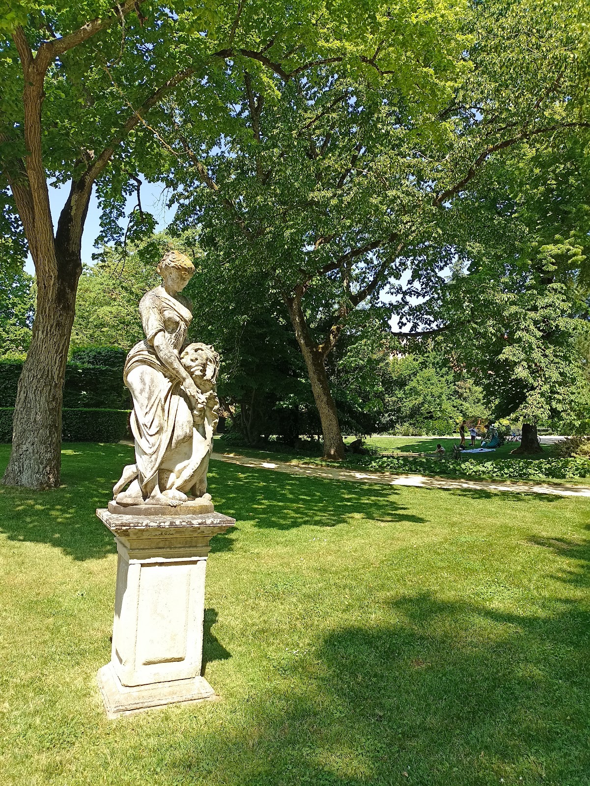 Photo 3 of Parc de Blossac