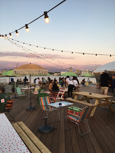 Blonde Venus (restaurant guinguette & buvette)