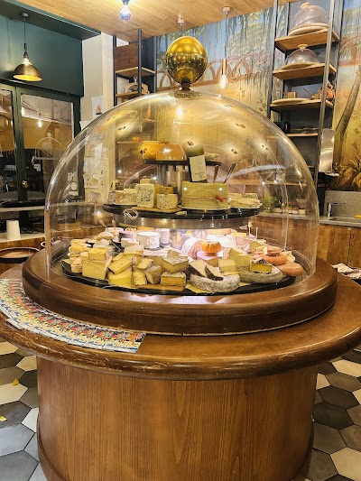 Photo 2 de La Cloche à Fromage RESTAURANT