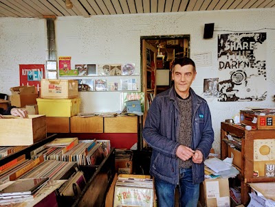 Photo 5 de Zdb Records