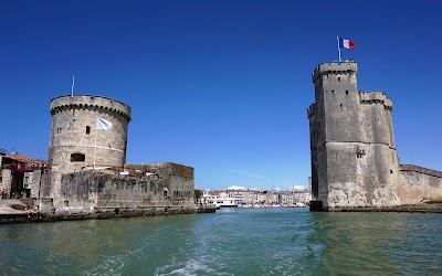 Tours du Port