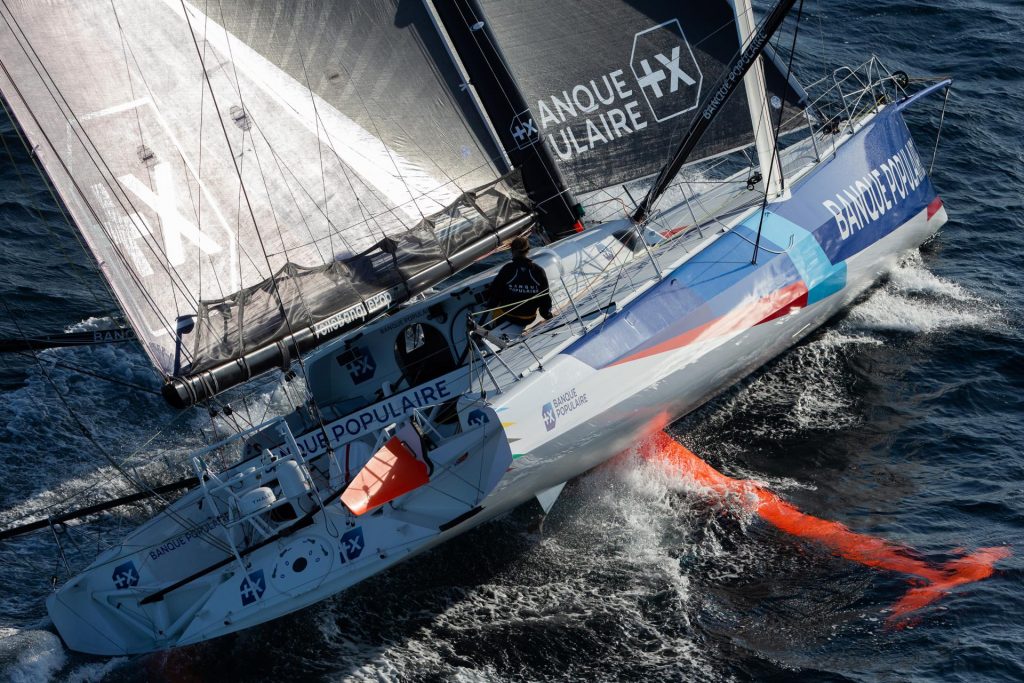 Imoca X Banque Populaire voile Vendée Globe Clarisse Crémer Bateau 