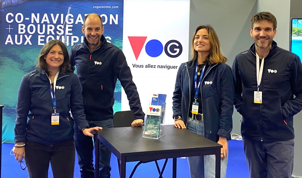 L'équipe vogavecmoi et le nouveau logo VOG au Nautic 2021