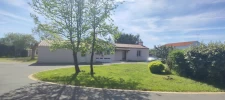 MAISON PLAIN PIED 5 CHAMBRES AVEC PISCINE COUVERTE