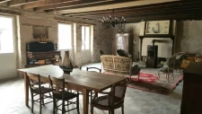  Longère de 220 m2 4 chambres sur 1Ha