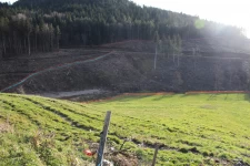 Ferme en pierre d'environ 100m2 avec dépendance