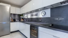 Fréjus Plage - Superbe Appartement F3 de 92 m² avec garage double