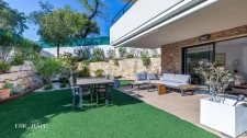 Superbe appartement F3 en rez de jardin - garage double