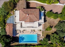 Falicon - Villa 7 pièces avec piscine chauffée, jardin 1350m², garage