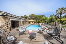 Mougins - Villa 4 pièce avec piscine chauffé et Tennis sur 3700m² de jardin