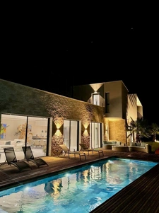 Mougins - PIBONSON - Villa 428m² avec jardin, piscine et ascenseur