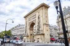 La Porte Saint-Denis : L'Arc de Triomphe caché qui a sculpté le 10e Arrondissement