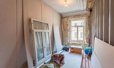 Passoires Thermiques à Paris : La Stratégie du « Cash-and-Renovate » en 2026