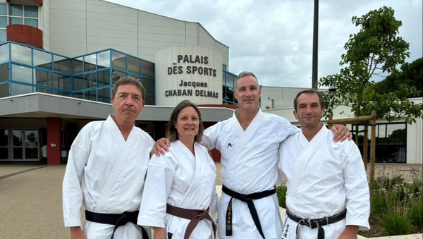 Parution d'un article sur l'ouverture du Castelnau Karaté Académie dans "Le Midi Libre"