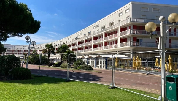 Royan : Transformation du front de mer et fin des vagues emblématiques