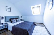APPARTEMENT T5 DERNIER ETAGE DANS UNE RESIDENCE DE STANDING
